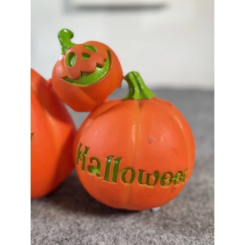 Vintage Light Up Gemmy Pumpkin set 